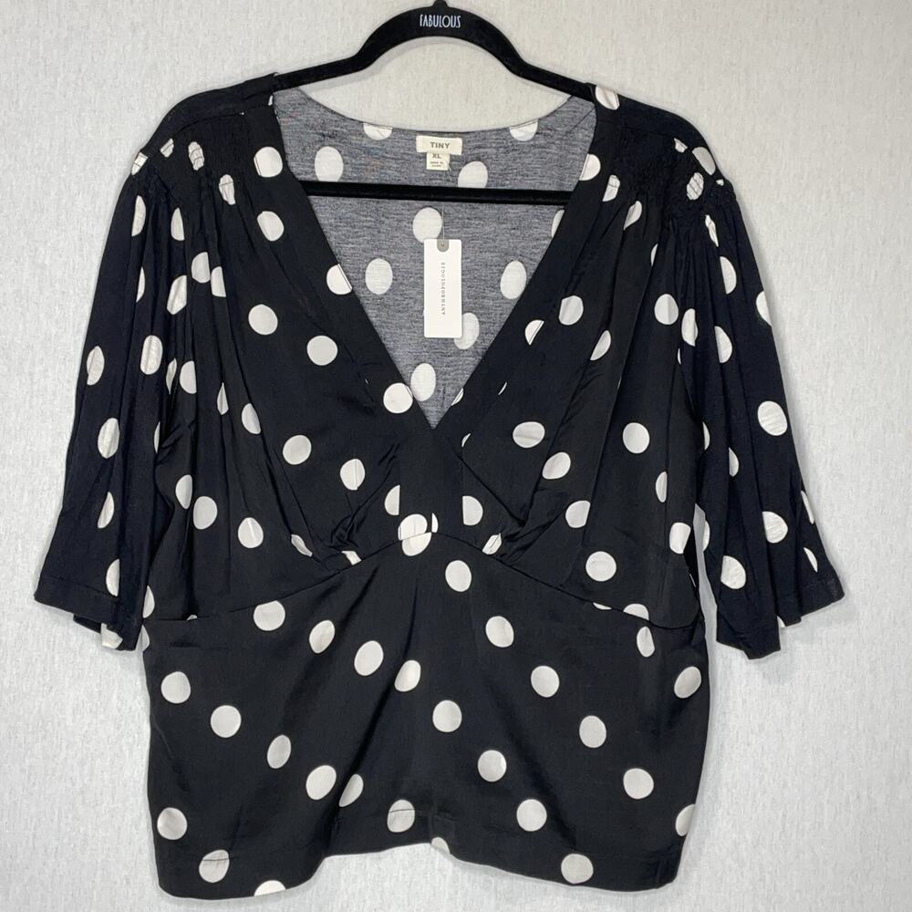 Anthropologie Tiny Adelaide Top Blouse Size XL Black White Dots Crop V-Neck NWT